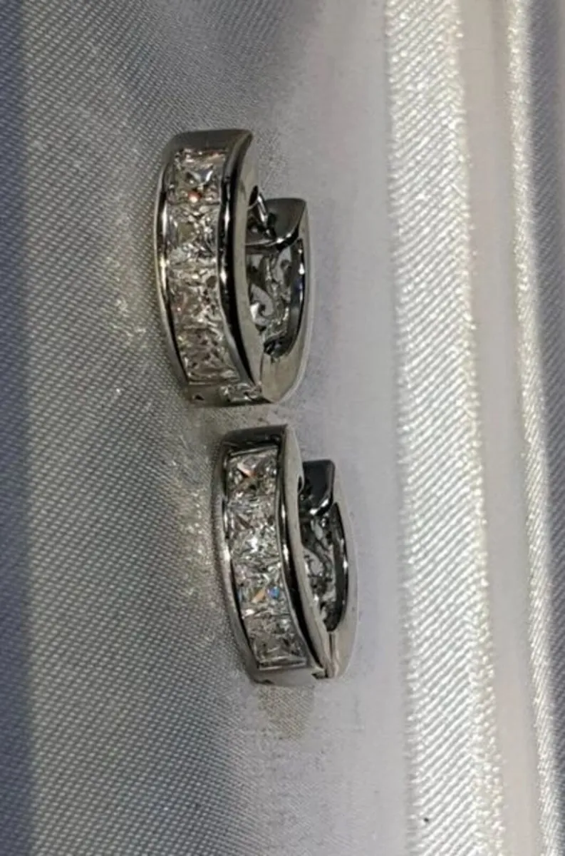 Pristine Vintage Reversible Silver Huggies - Image 2