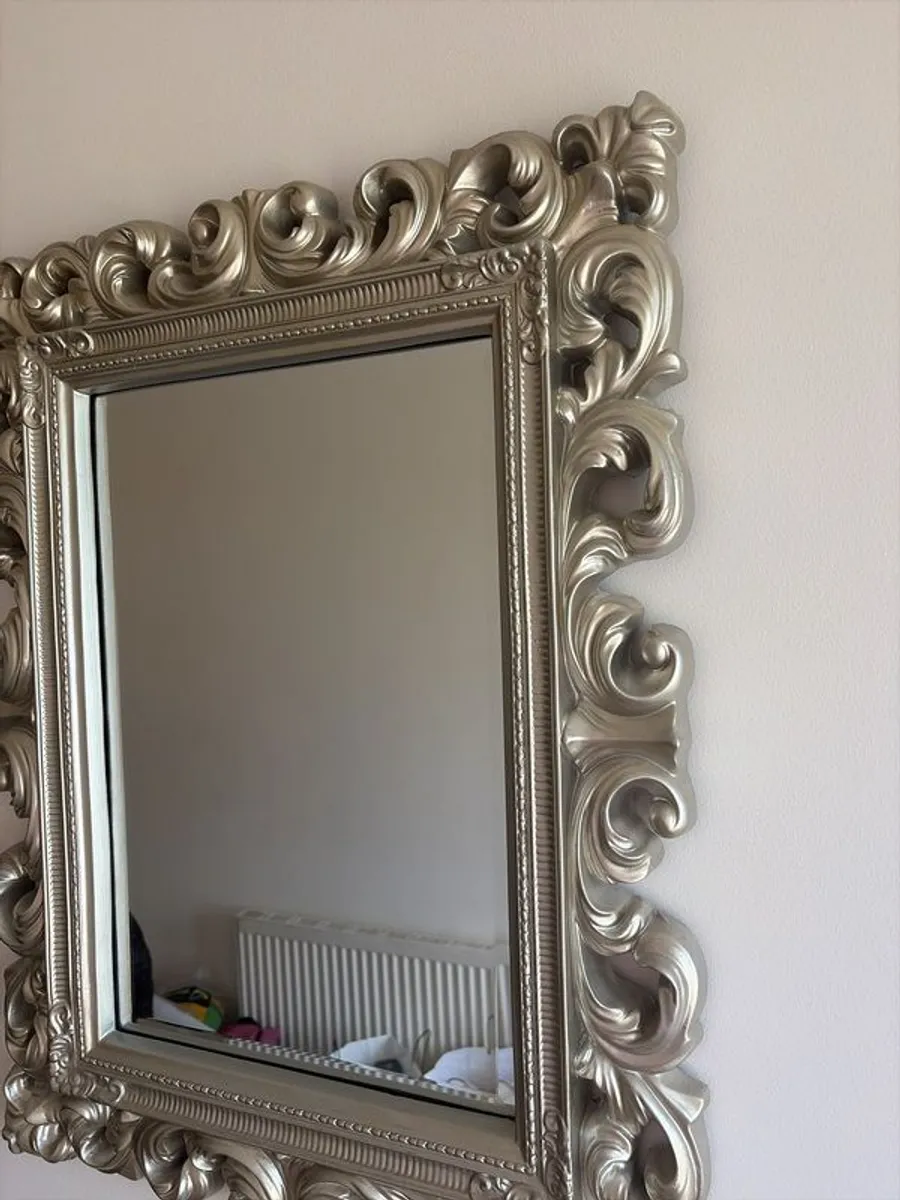 mirror - Image 2
