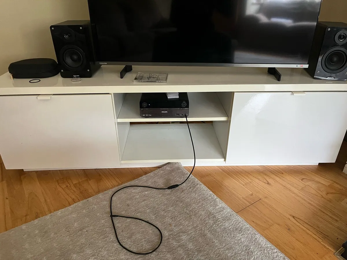 TV unit - Image 3