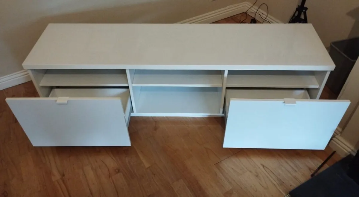 TV unit - Image 2
