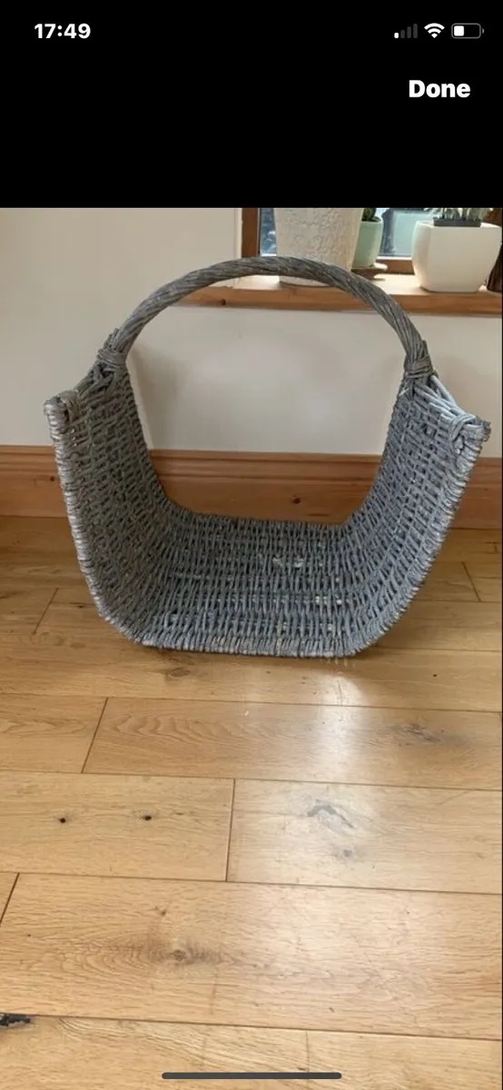 Log basket - Image 1
