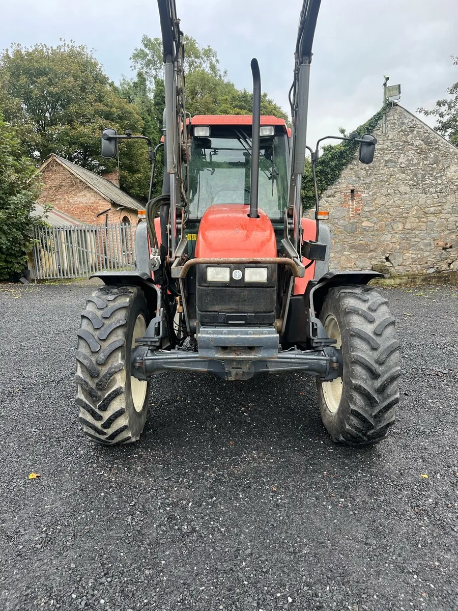 New Holland TS100 - Image 2