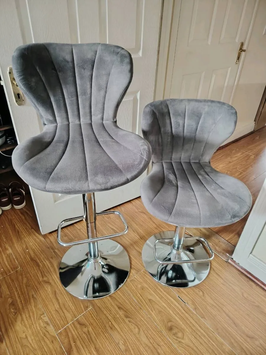 2 Adjustable High Chairs Kitchen FREE -Bar Stools - Image 2
