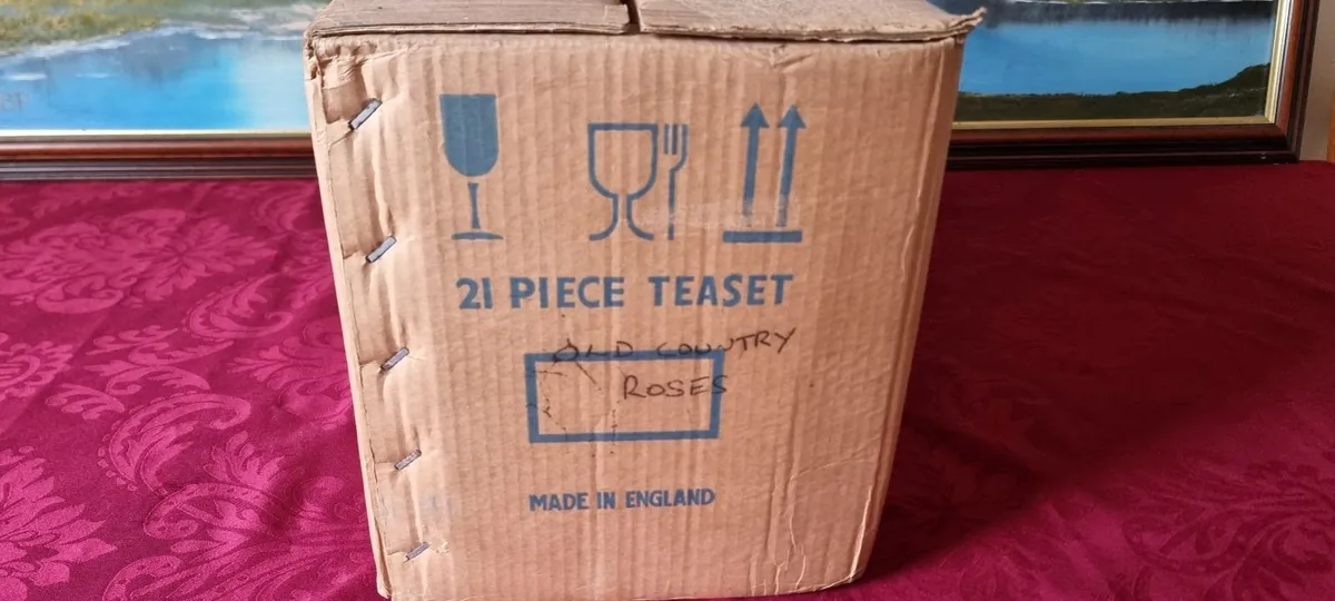 New In Box Royal Albert Old Country Roses Tea Set - Image 3