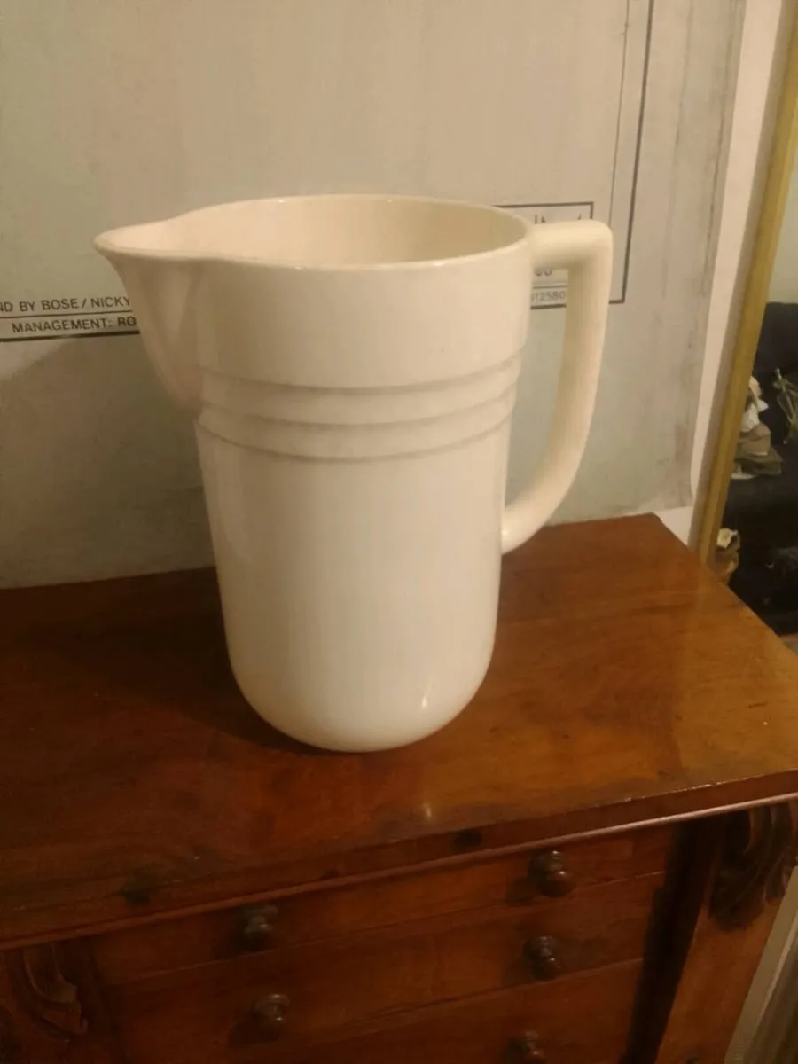 Amtique jug villeroy and boch 1874 to 1909 - Image 1