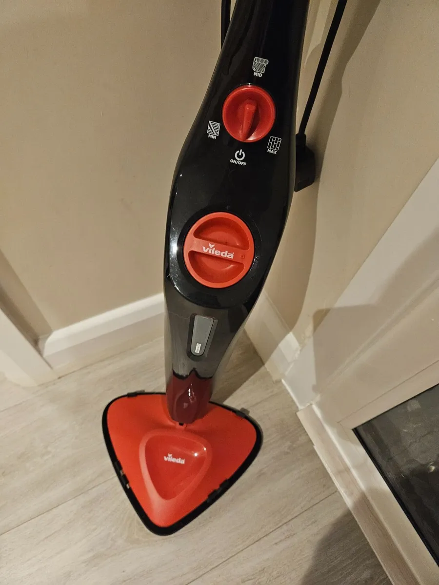Vileda steam mop - Image 4