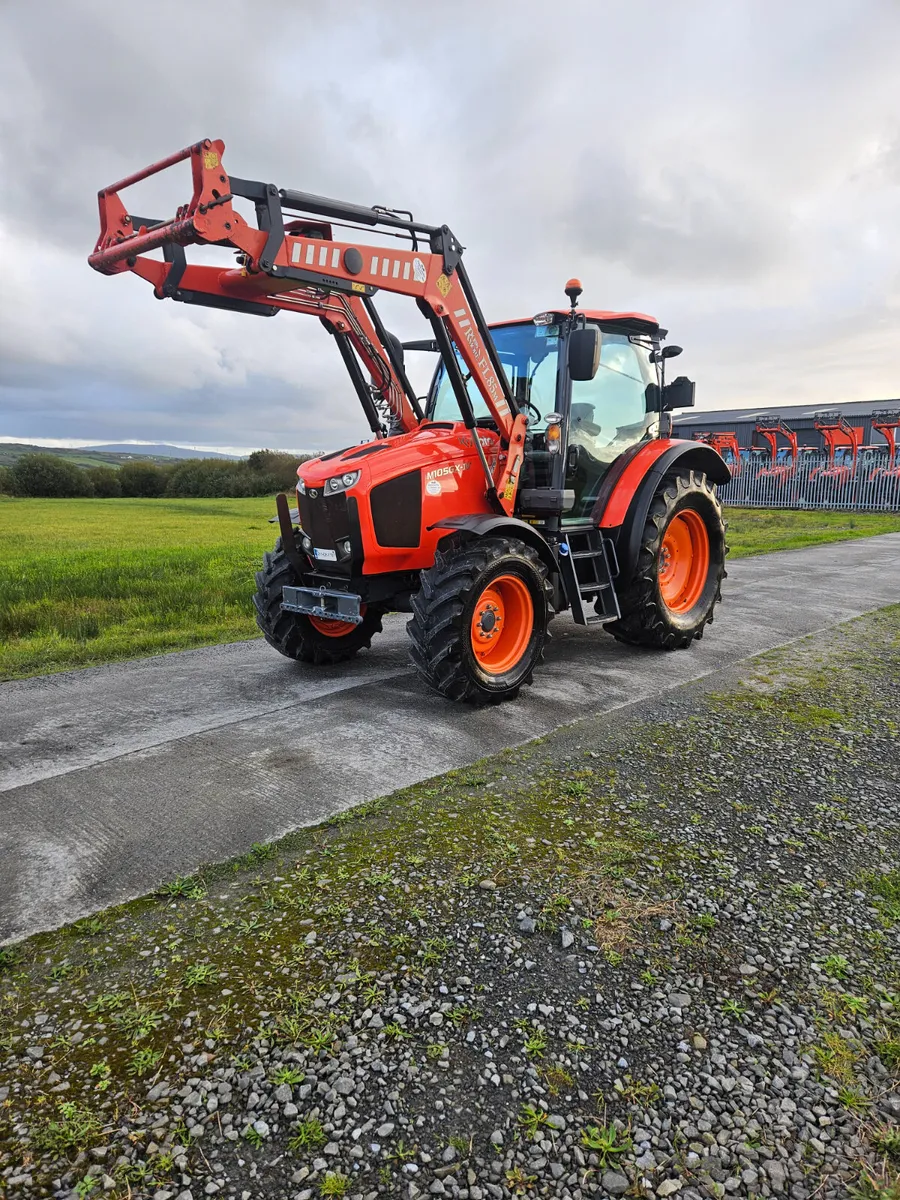 Kubota M105GX - Image 1