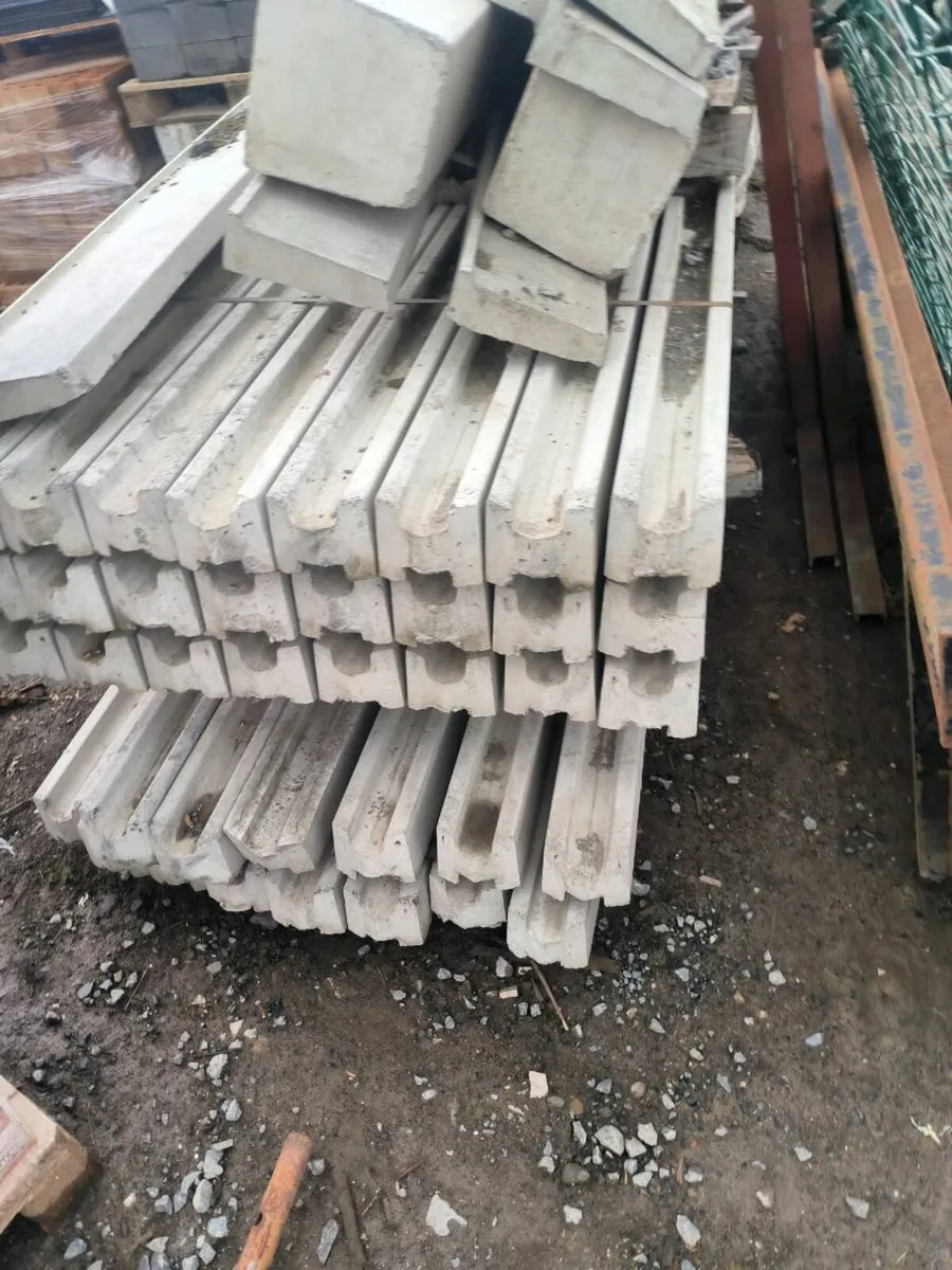 Concrete h posts