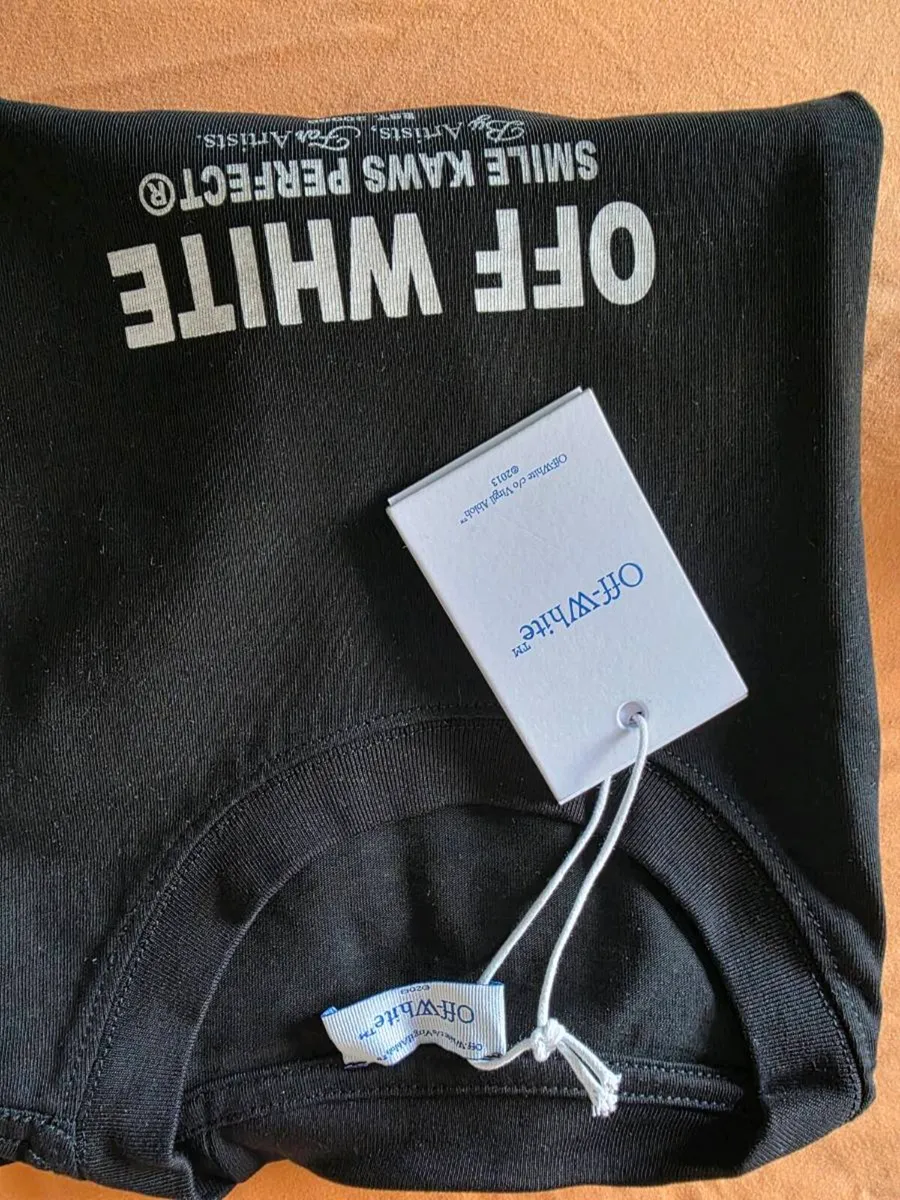 Men's T-shirt - Image 3