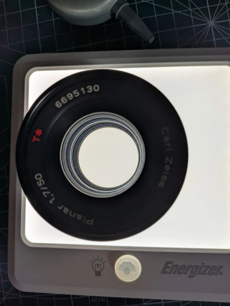 🎞️ Contax 139Q +  Carl Zeiss Planar T* 50mm/1.7 - Image 4