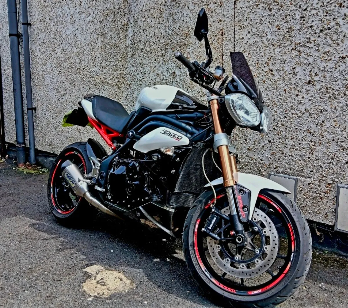 Triumph speed triple 1050 - Image 1