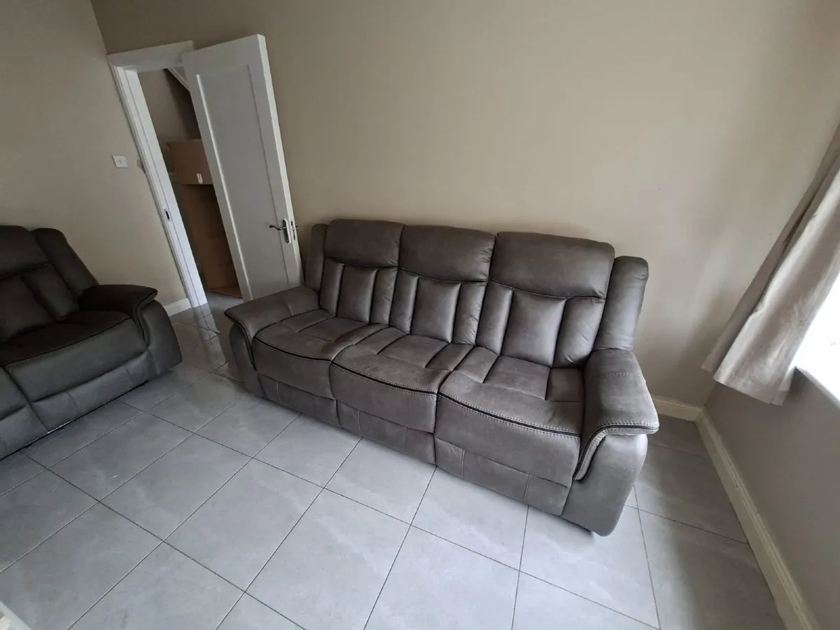 Arizona Reclining Sofa 3+2 - Free Delivery - Image 1