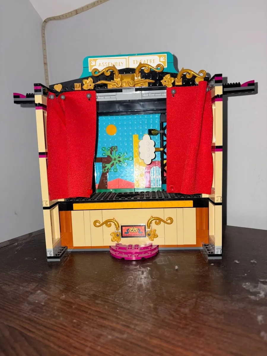 Lego friends sets - Image 3