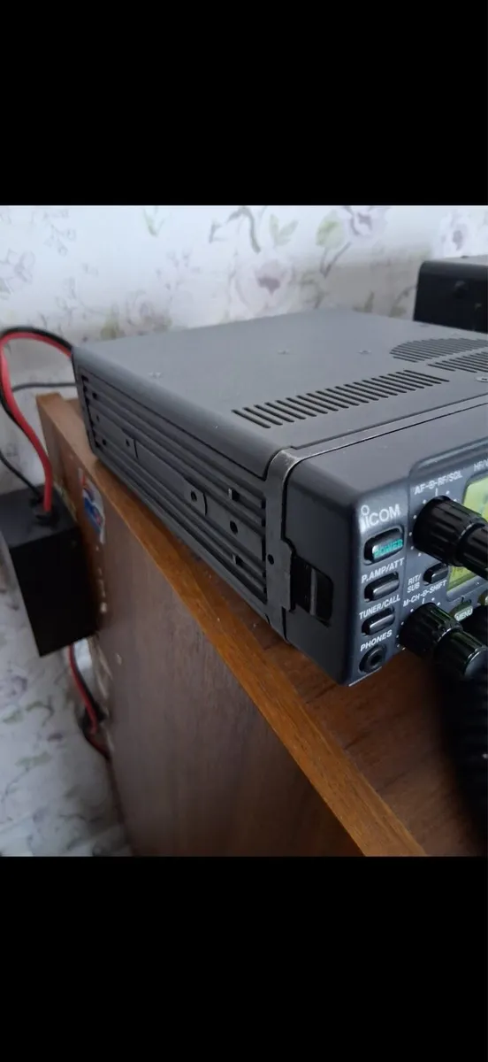 Ham cb radio icom ic 706 mk2g excellent con - Image 3