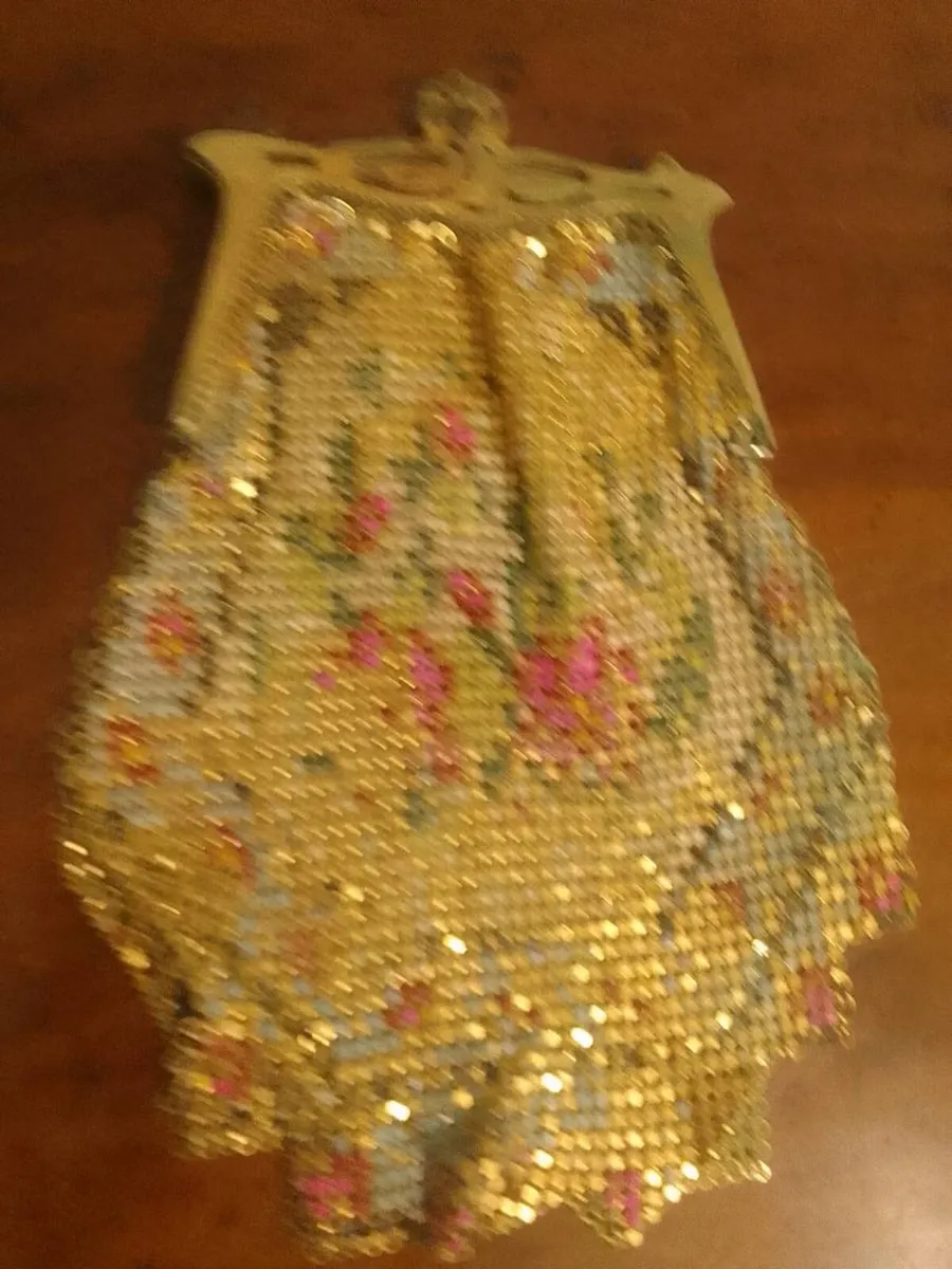 Antique art deco mesh purse - Image 2