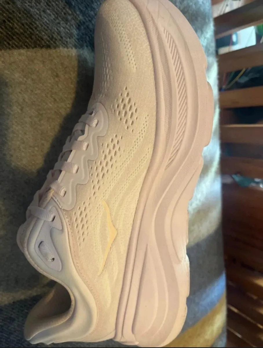 Brand new hoka bondi - Image 4