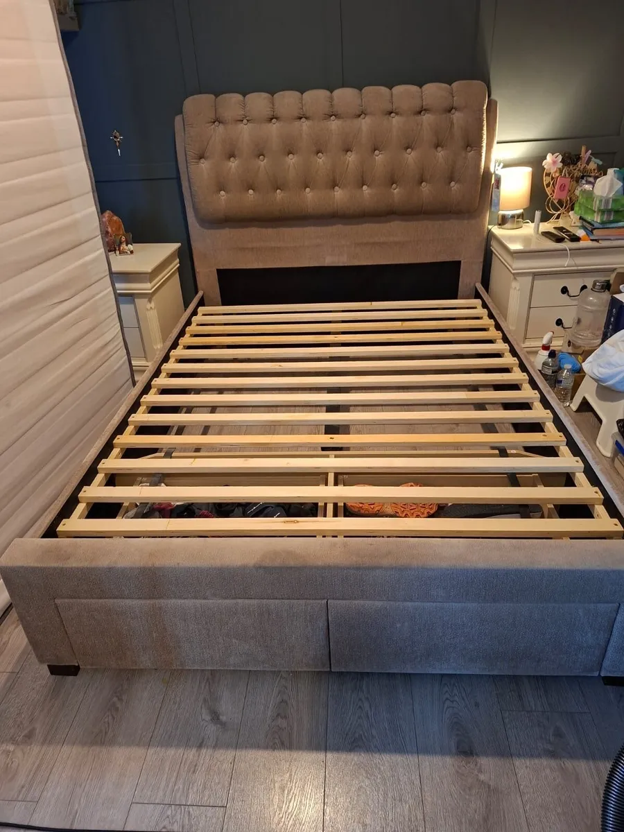 Double Bed - Image 1