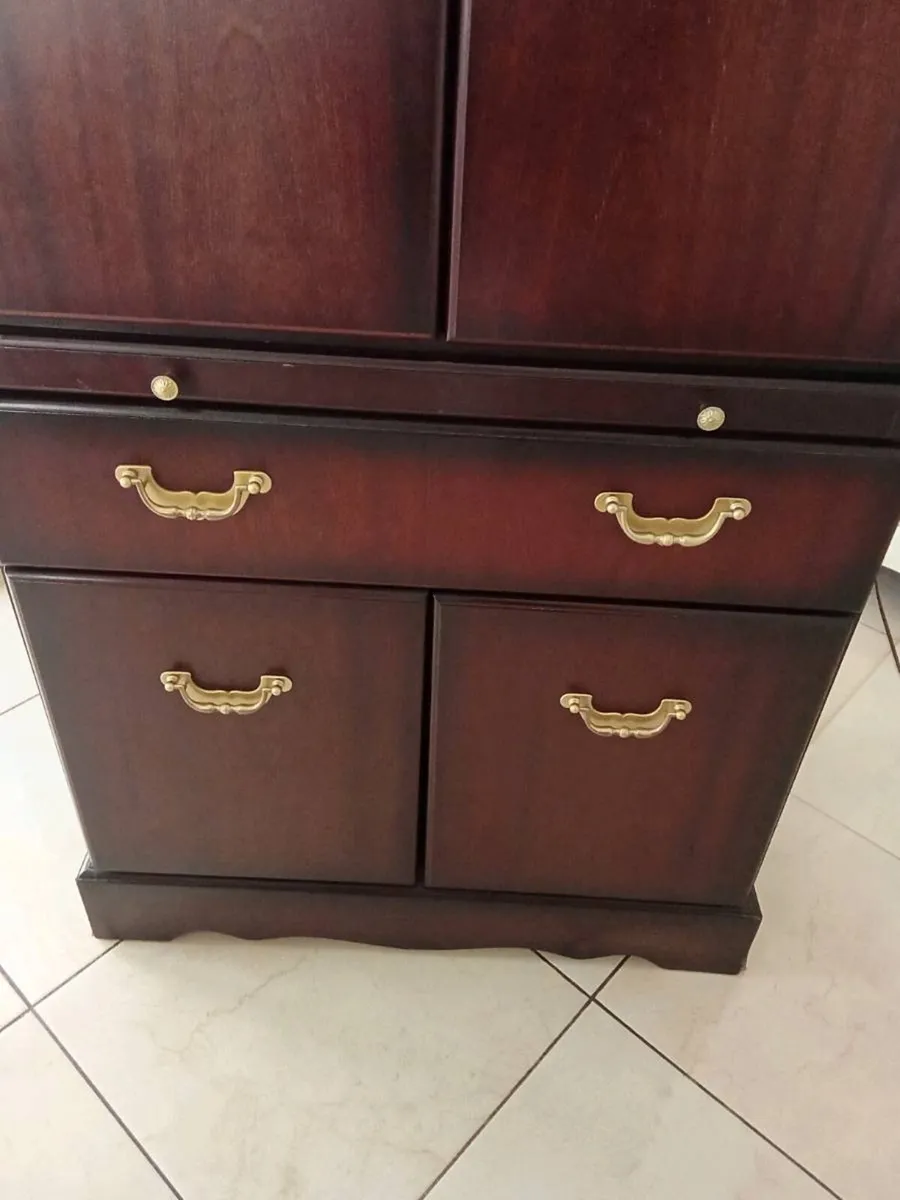 Drinks cabinet - Image 3