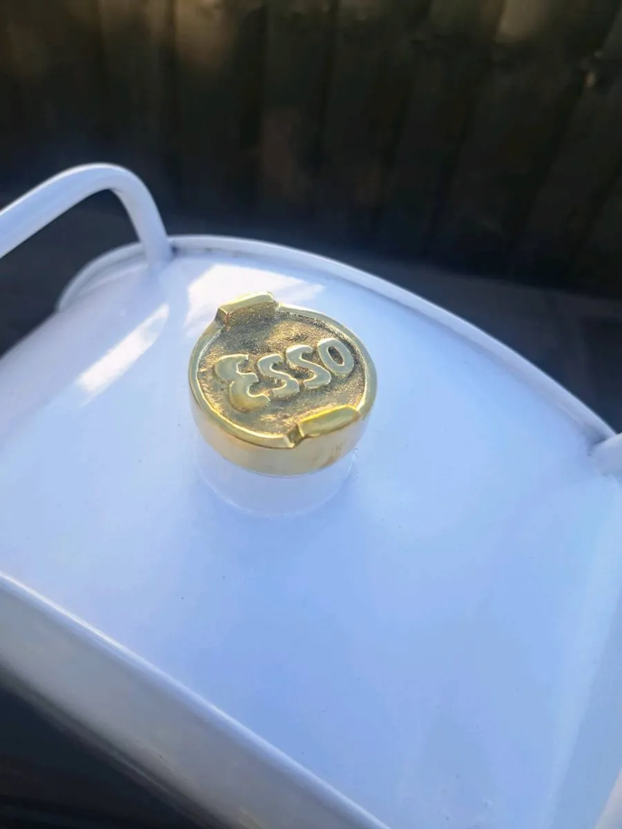 Esso oil can - Image 3