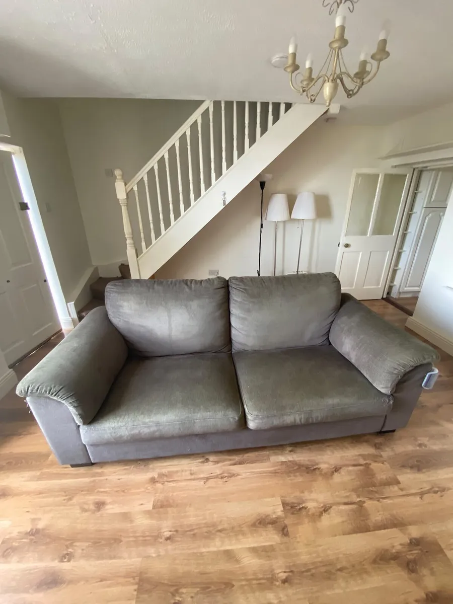 Couch - Image 1