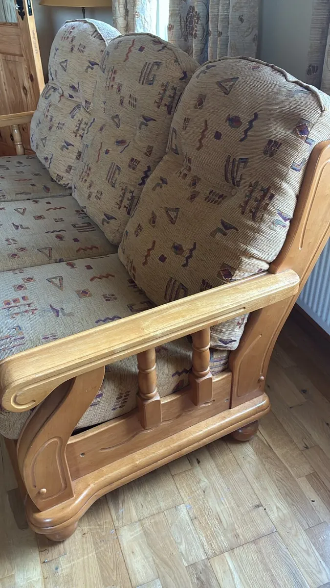 Three piece suite - Image 2
