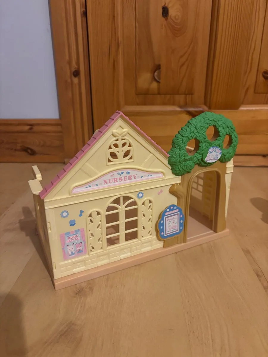Sylvanian Families Toys - Image 2
