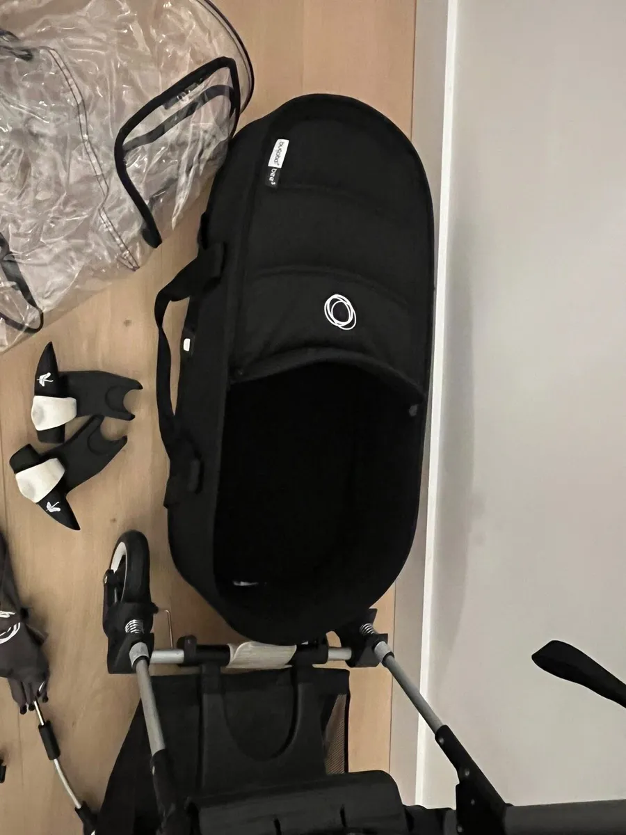 Bugaboo pram - Image 4