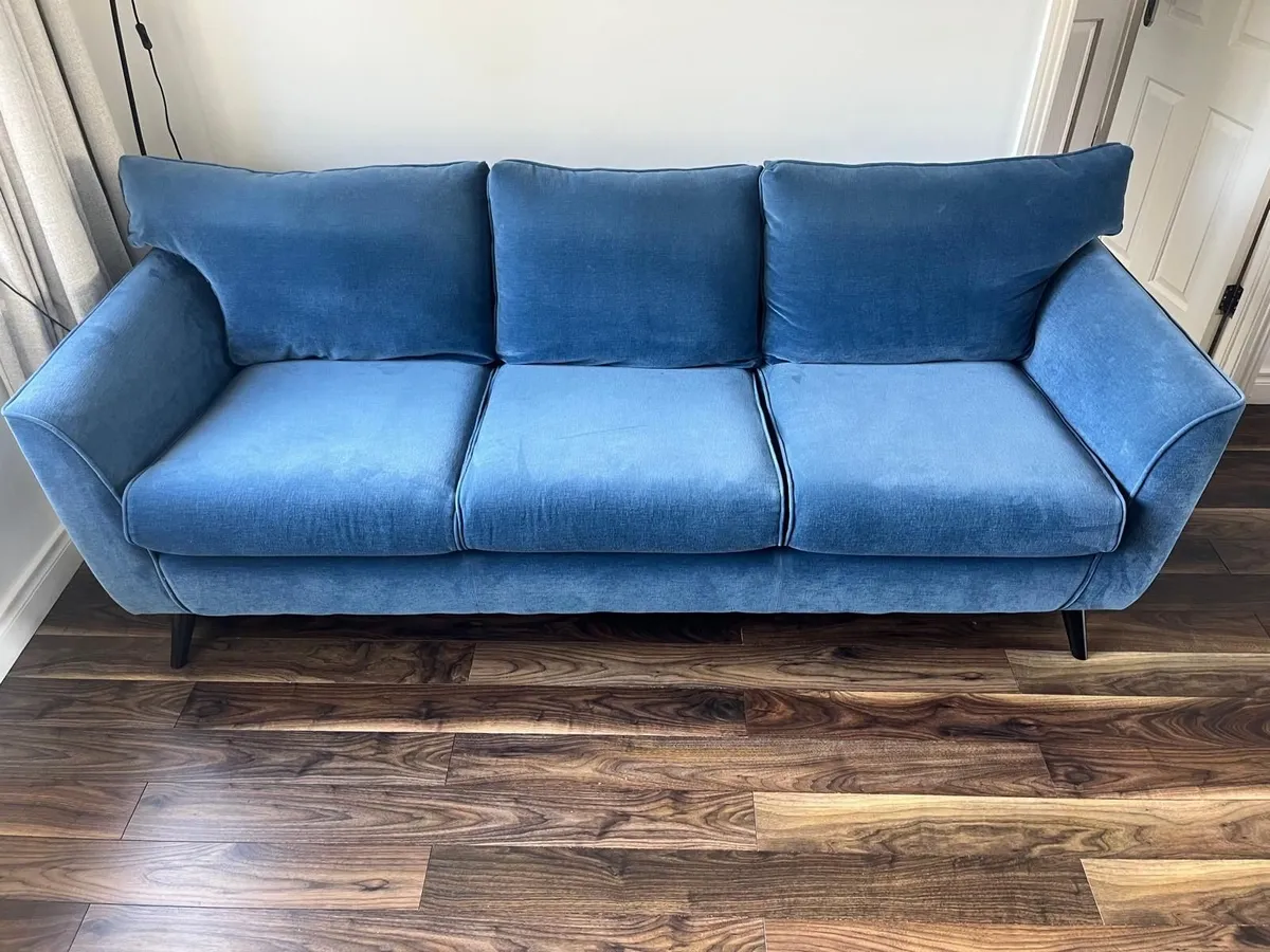 Blue 4 seater couch - Image 3