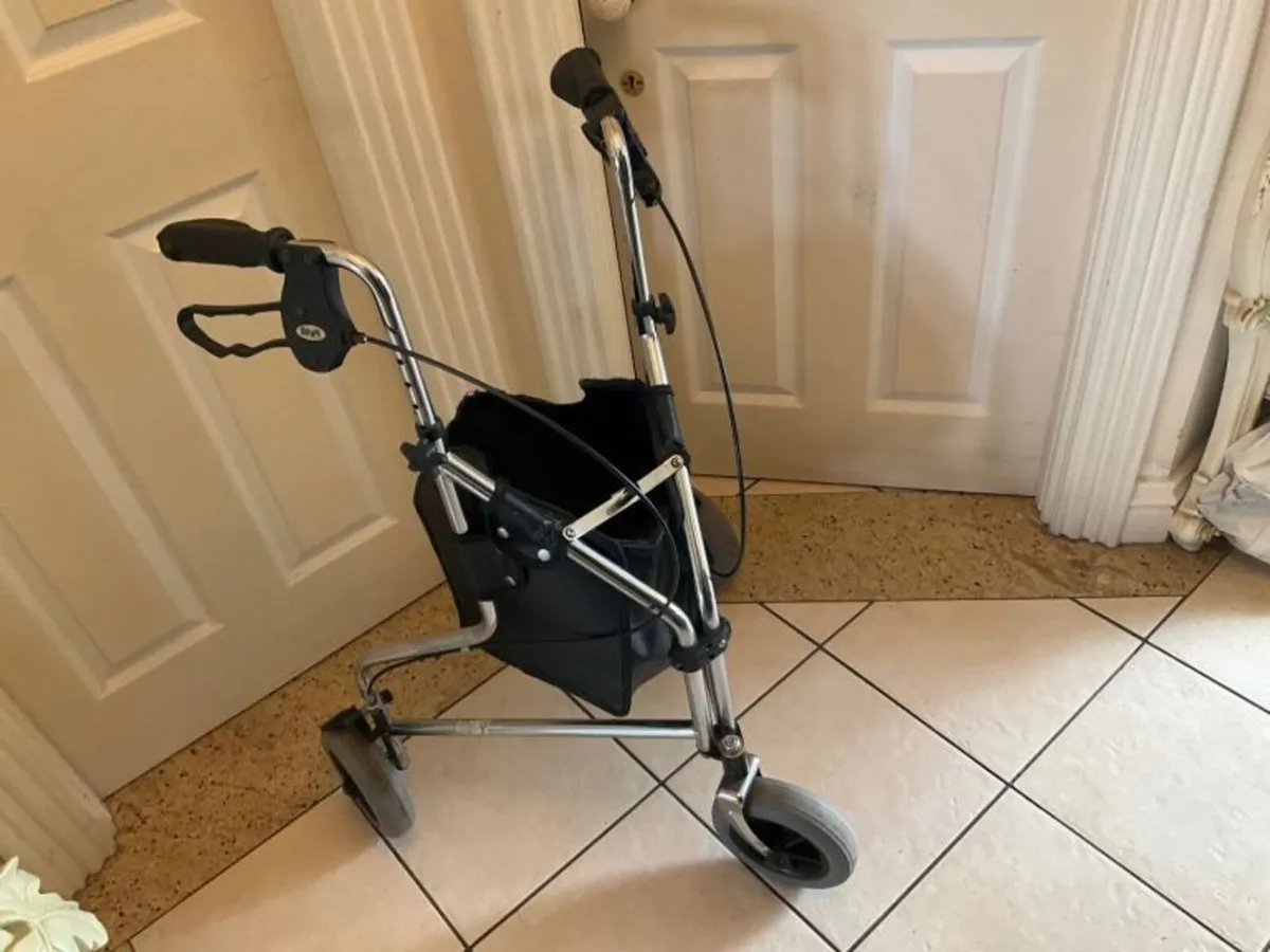 1/2 Price walker rollator Ballincollig Blackpool - Image 1