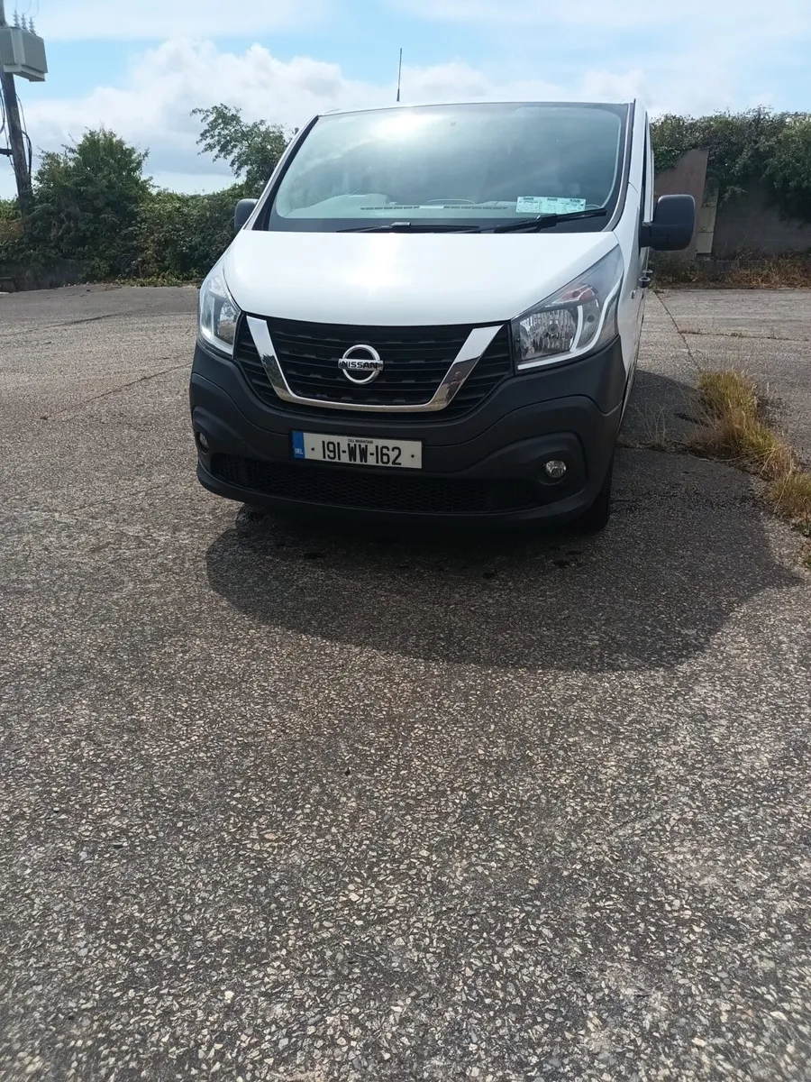 Van - Image 2