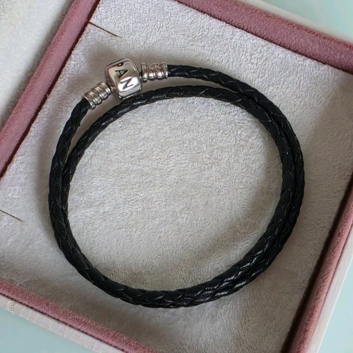 Pandora black leather wrap bracelet length 34cm - Image 1
