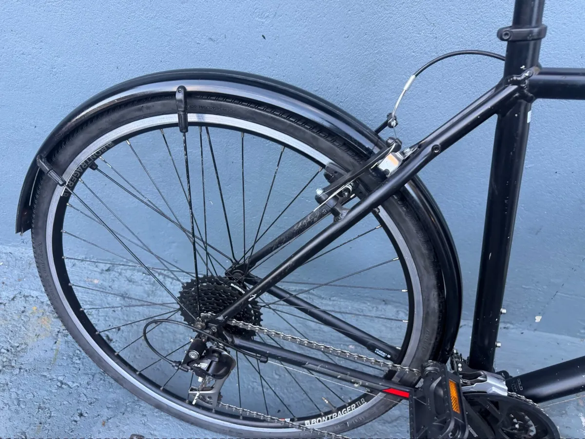 Trek FX3 ❗️Open 7 days of the week ❗️ - Image 3
