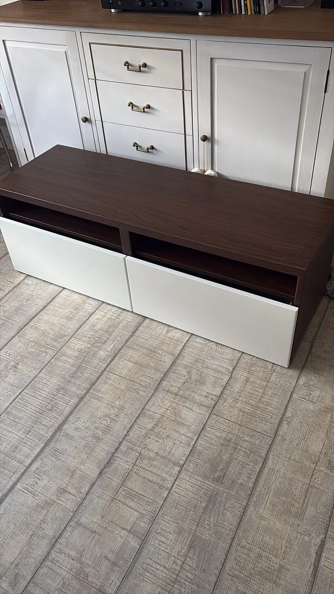 TV unit free - Image 2