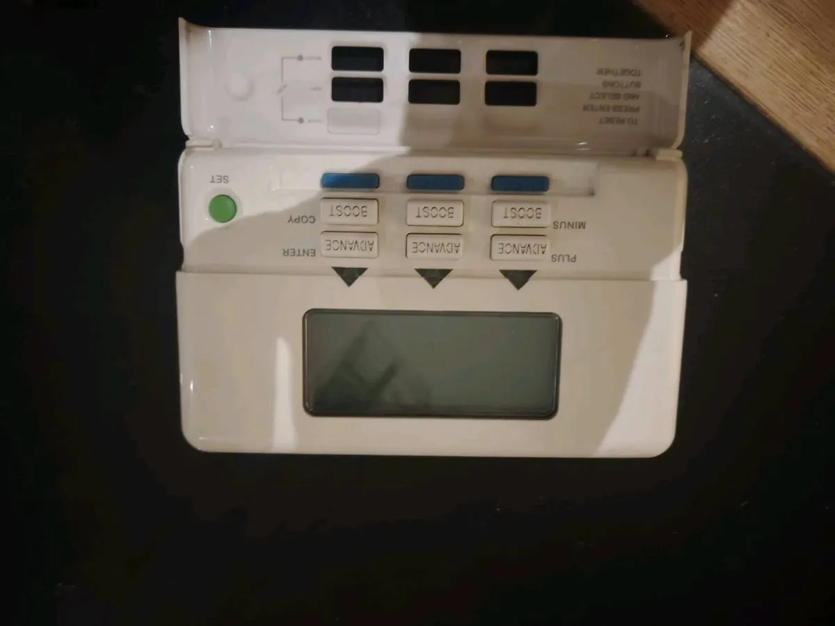 Horstmann H37xl Central heating programmer - Image 2