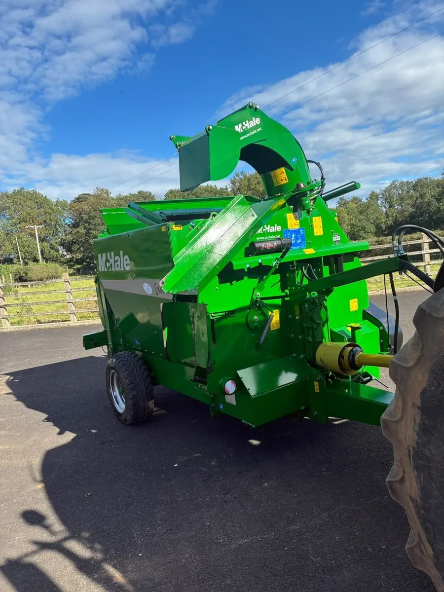 McHale C460 straw chopper - Image 1
