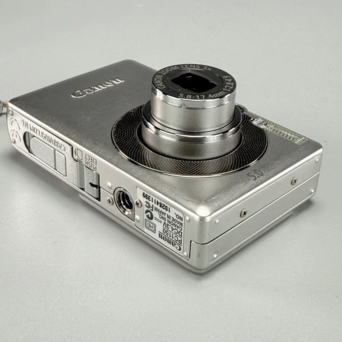 Canon Powershot SD400 5MP Digital Elph  Ultra Comp - Image 4