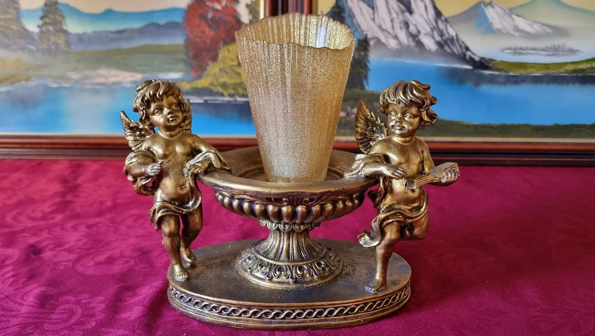 Cherub Golden Pedestal Holder With Murano Candle - Image 1