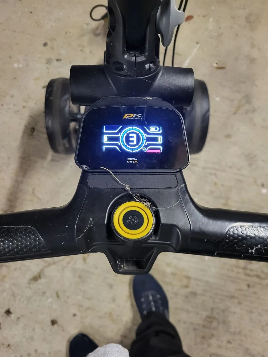 Electric golf trolley - Image 2