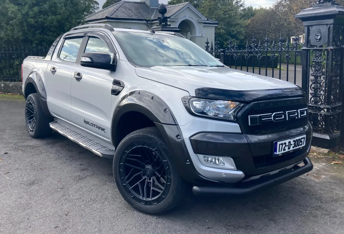 Ford Ranger Wildtrack 3.2 Automatic CrewCab - Image 3