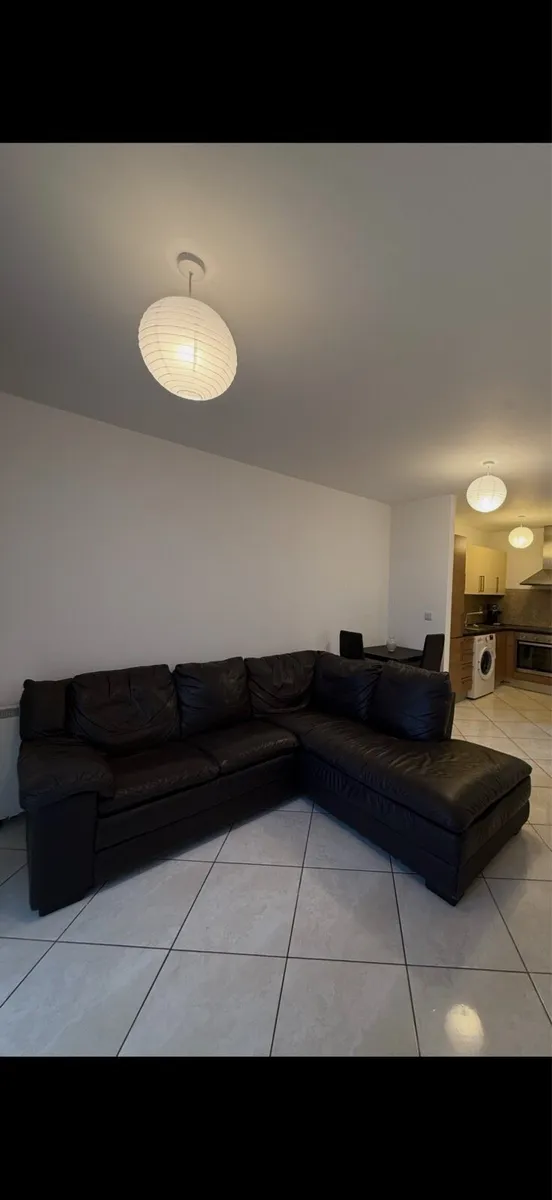 Corner sofa - Image 1