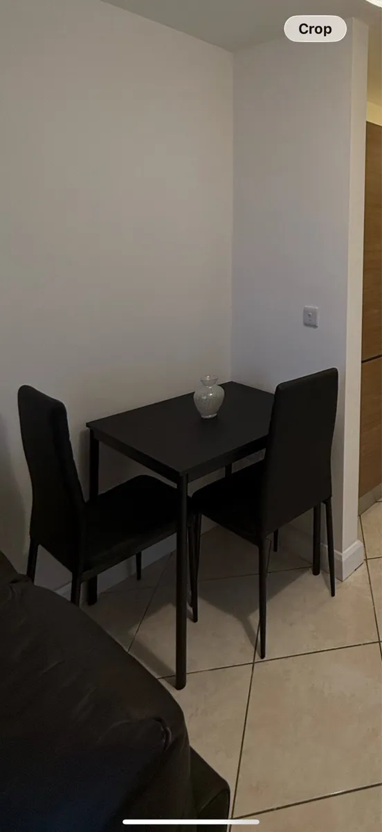 Dinning table & 4 chairs - Image 1
