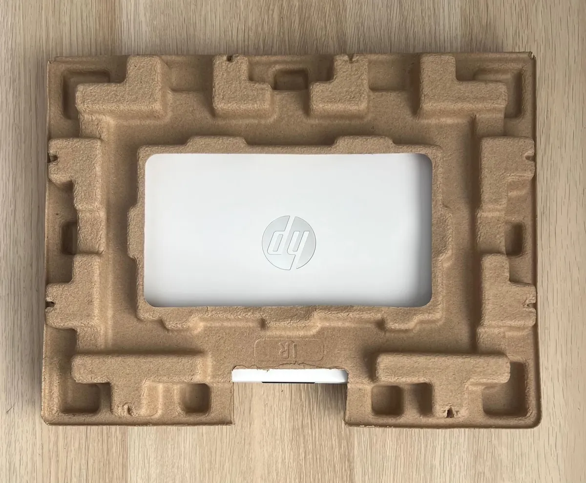 LAPTOP (HP) - Image 3