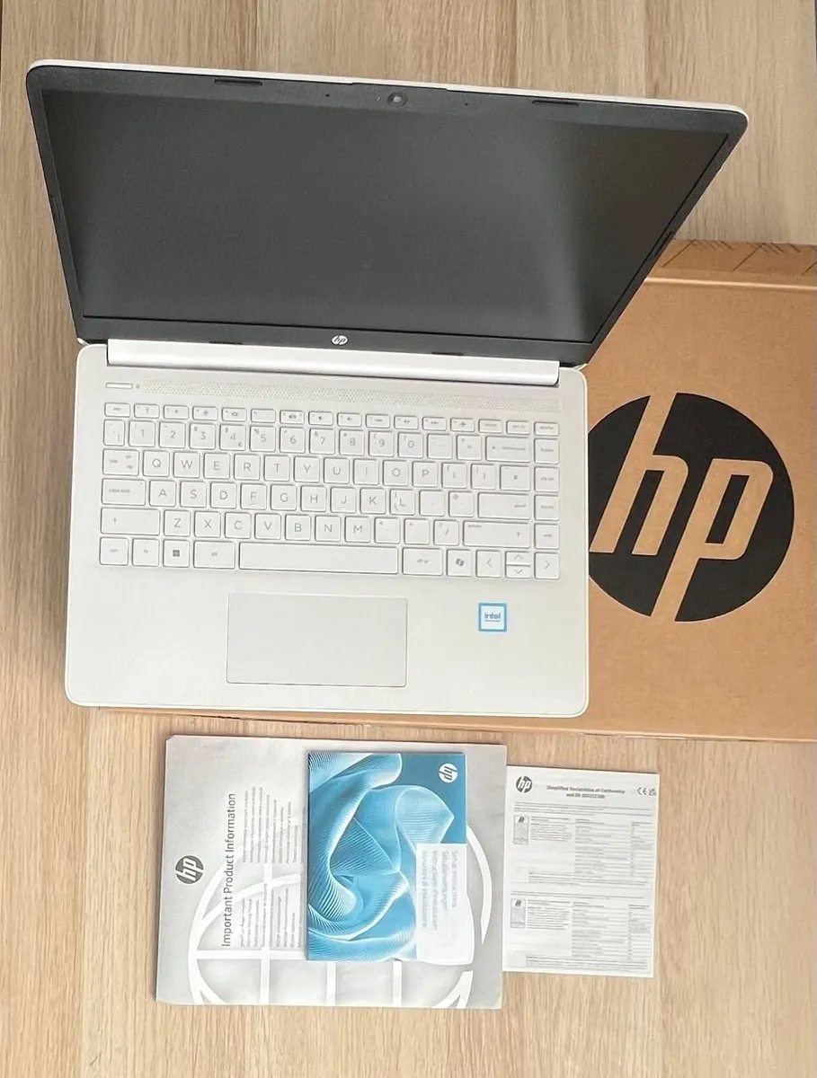 LAPTOP (HP) - Image 4