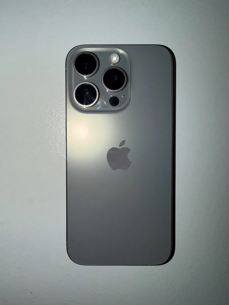 iPhone 15 Pro - Image 1