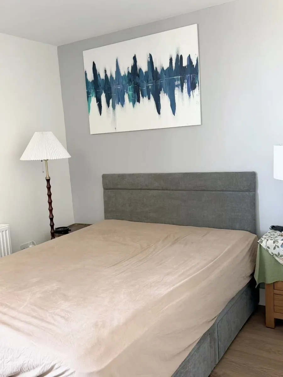 double bed - Image 1
