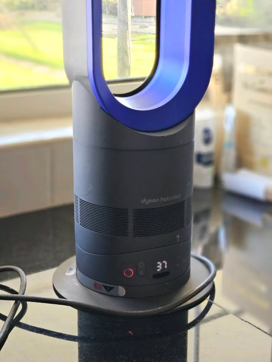 Dyson - Image 3