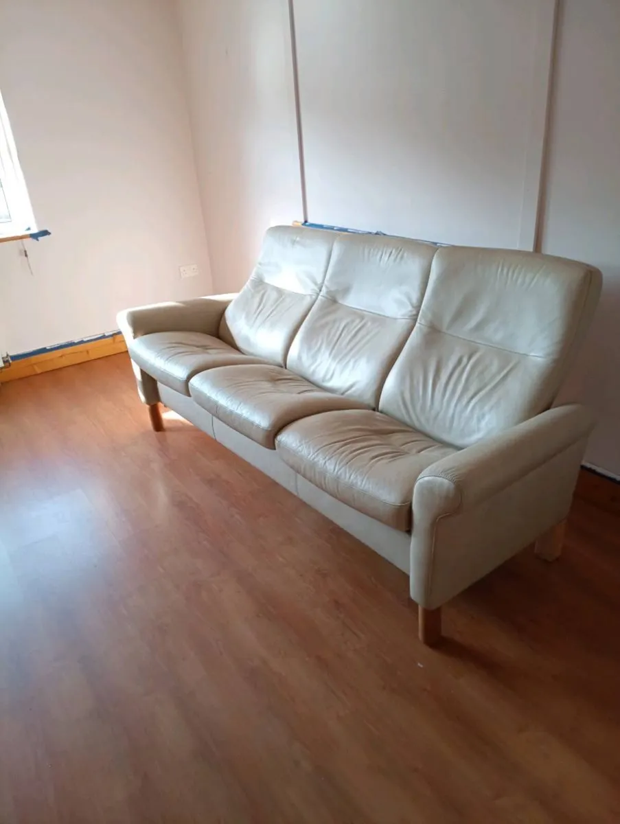 Couch - Image 1
