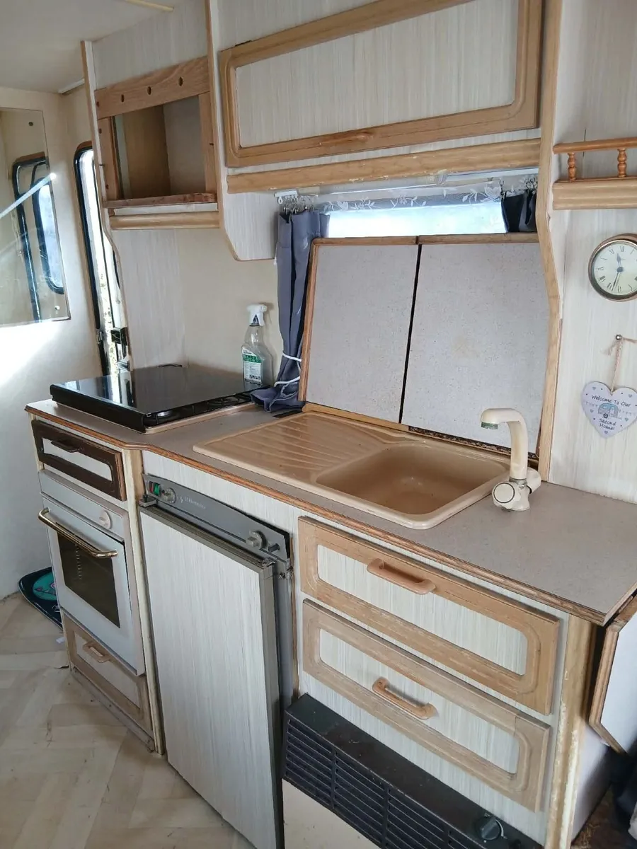 Caravan for sale - Image 4
