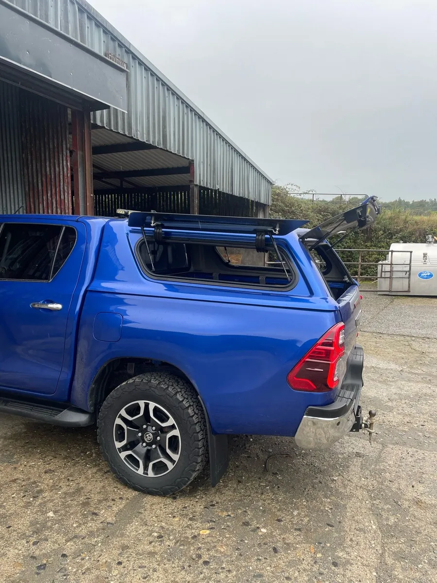 Hilux canopy - Image 1