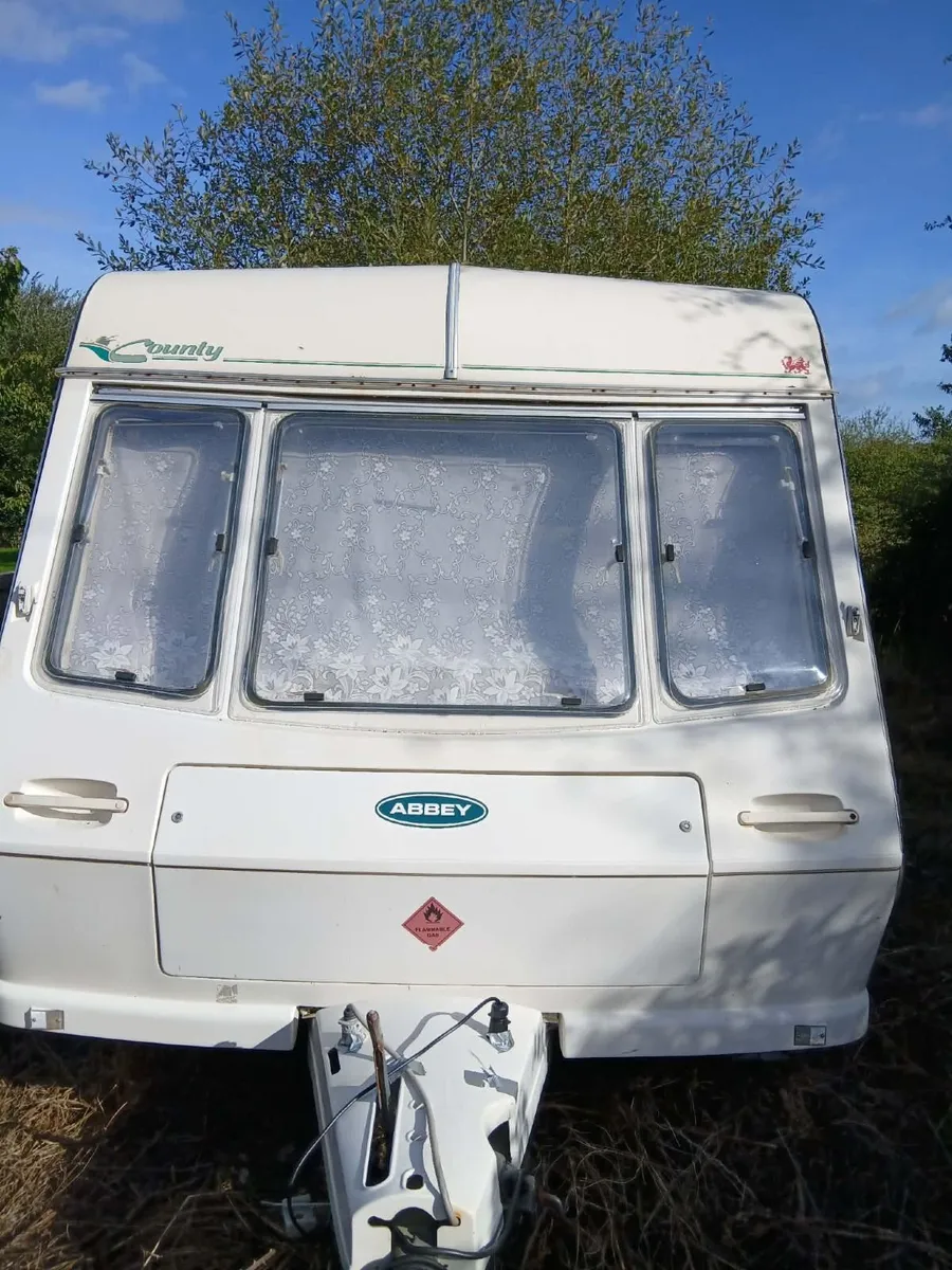 Caravan for sale - Image 1